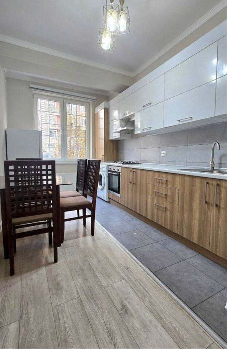 СРОЧНО! Продаётся квартира 2/2/8 в ЖК «Greenwich». Мирадабскиц район