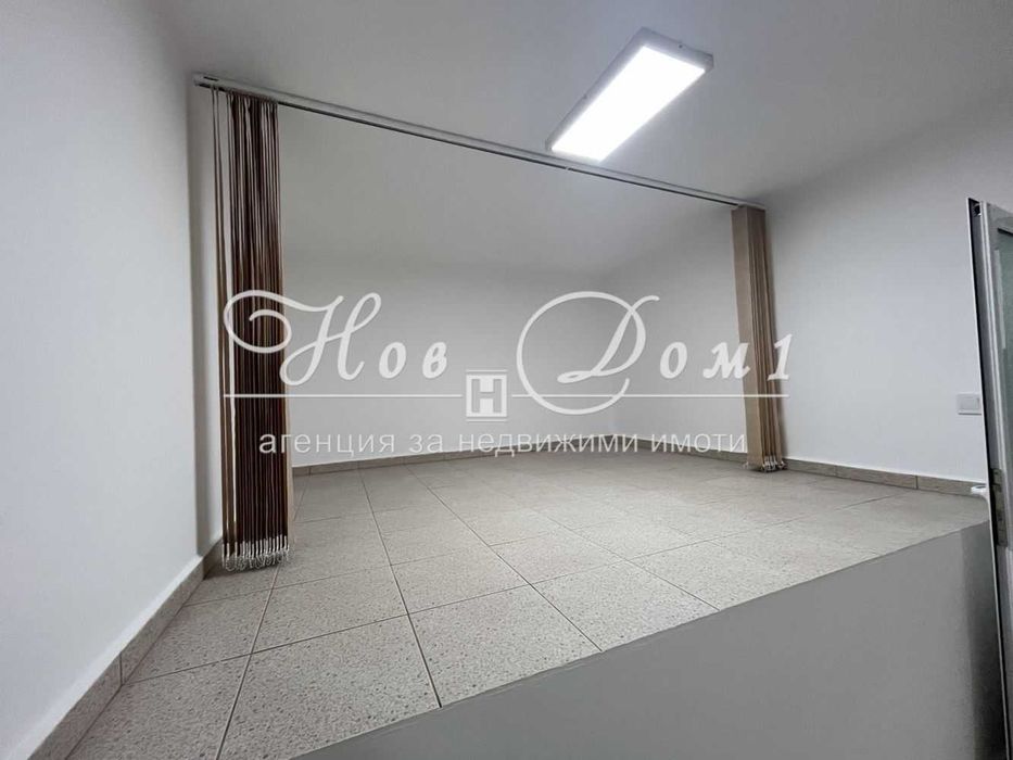 Дава се под наем Офис в Варна, Център - 100 кв.м за 890 € - Снимка #3