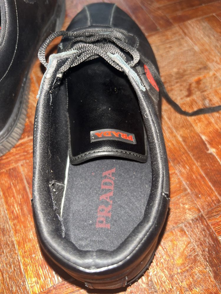 pantofi prada din piele