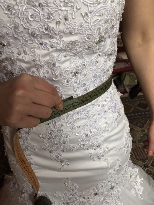 rochie de mireasa tip sirena