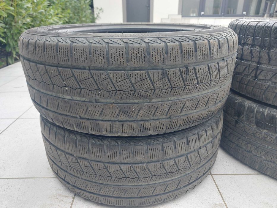 Anvelope IARNA M+S 245/45 R18 - Stare foarte buna - Pret per bucata