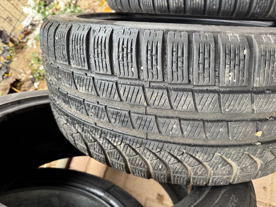255 45 r19 Pirelli Pzero iarna