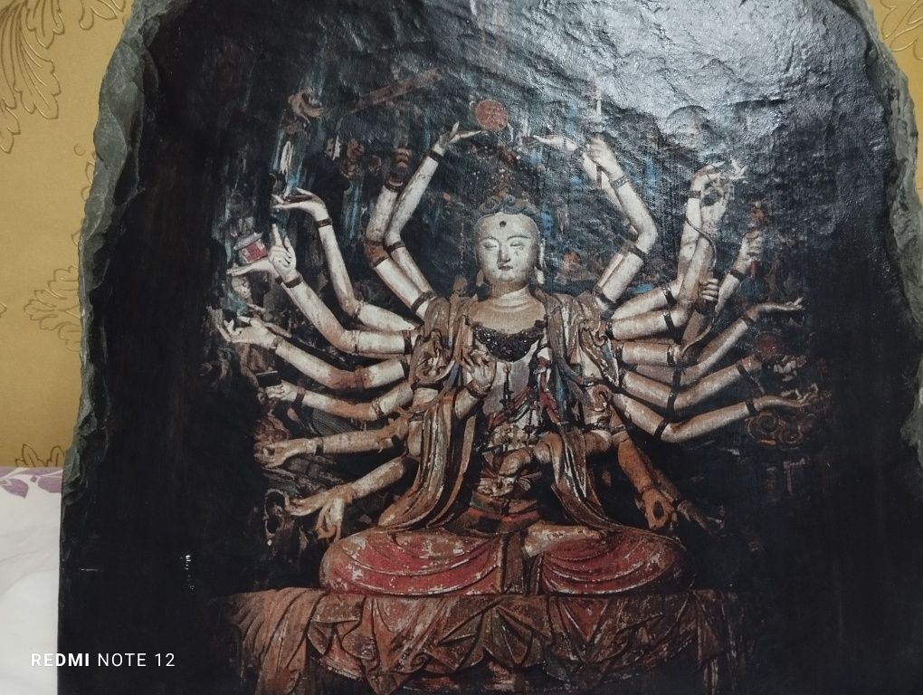 Картина индийского бога  на мраморе