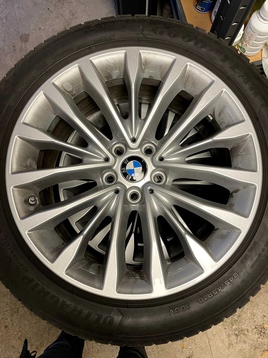 Jante+anvelope Bmw seria 5 (roti iarna)