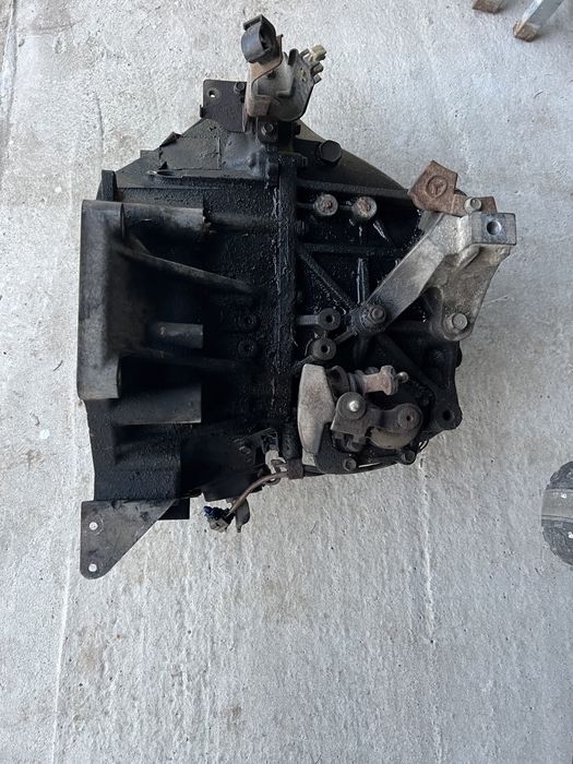 Cutie viteze 6+1 trepte Mazda 3/5/6 2.0 diesel RF7J