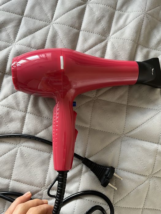 Професионален сешоар