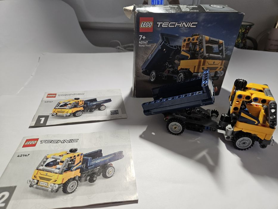 Autobasculanta LEGO (42147)