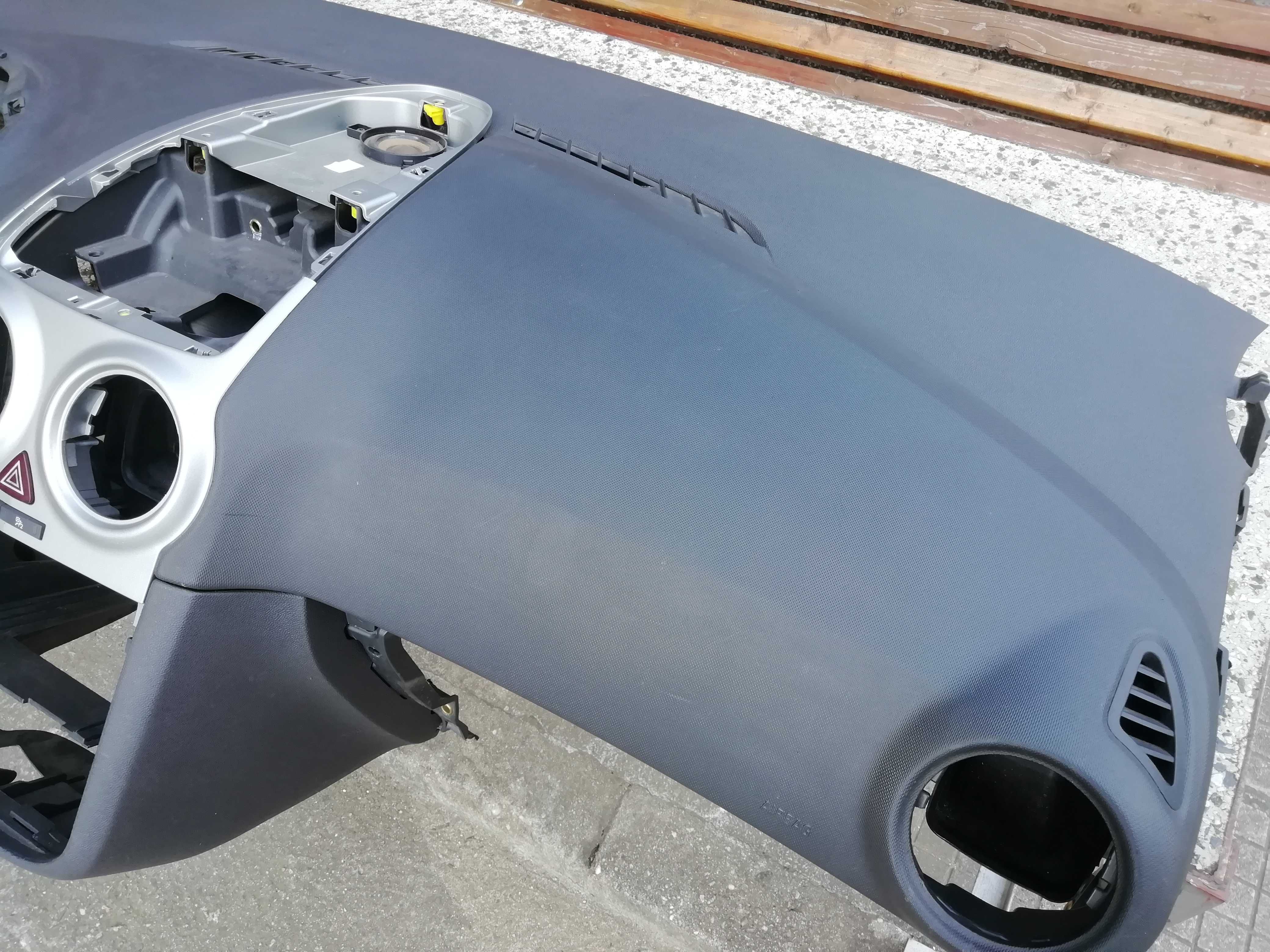 Табло Opel Corsa D