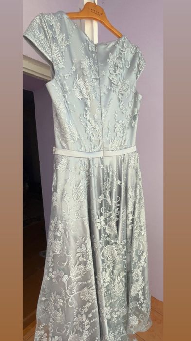 Rochie de seară, elegantă, purtată o singură dată.
