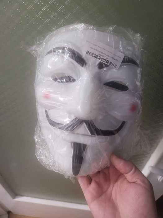 Маска на анонимните