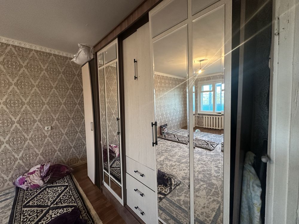Продам шкаф для зала или прохожку