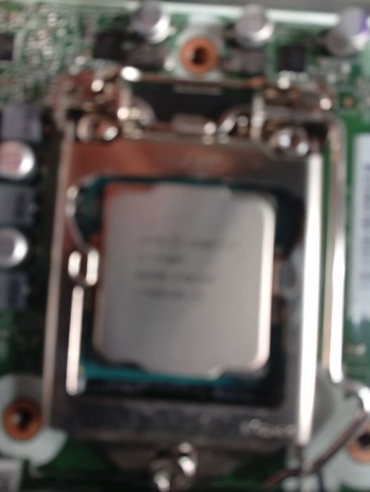Продам CPU l7-7700T
