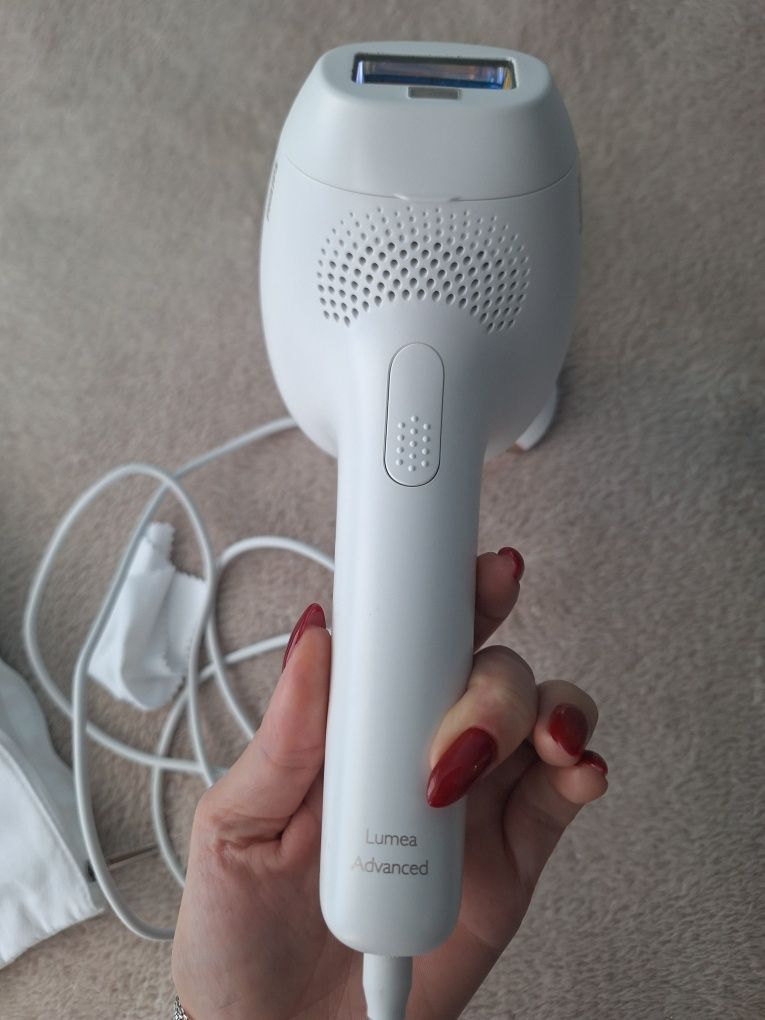 Фотоепилатор Philips lumea advanced