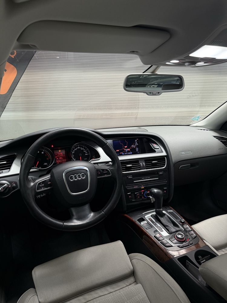 Audi A5 2.0  Euro 5 Automat Rate avans 0 Garantie Livrare