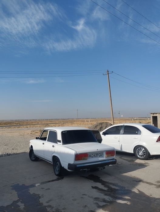 Vaz 2107 sotiladi 2008yil