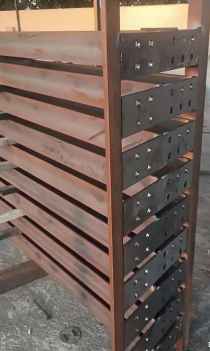 Vand structura hale metalice 14x50x5m la preț bun