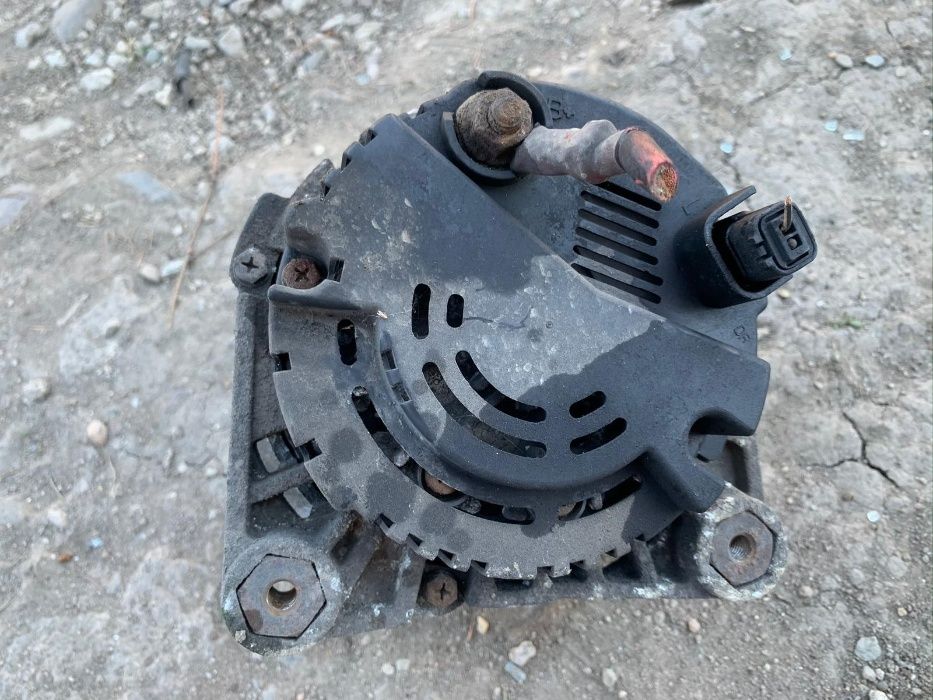 Alternator Opel Vivaro 1.9 DTI 2001-2007