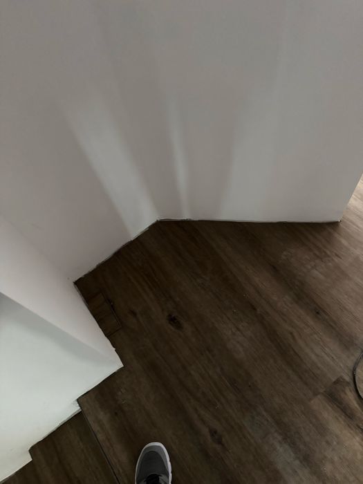 Монтаж на ламиниран парлет