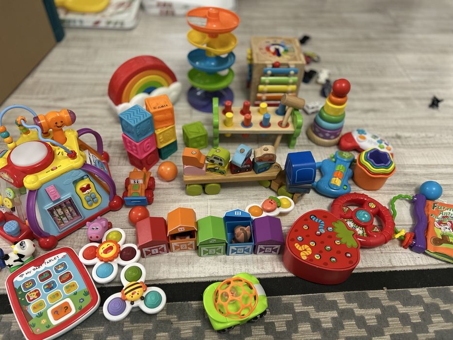 Lot jucarii copii 6-18 luni