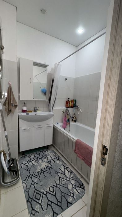 Продажа 2 комн.кв. Р/н 2 базы