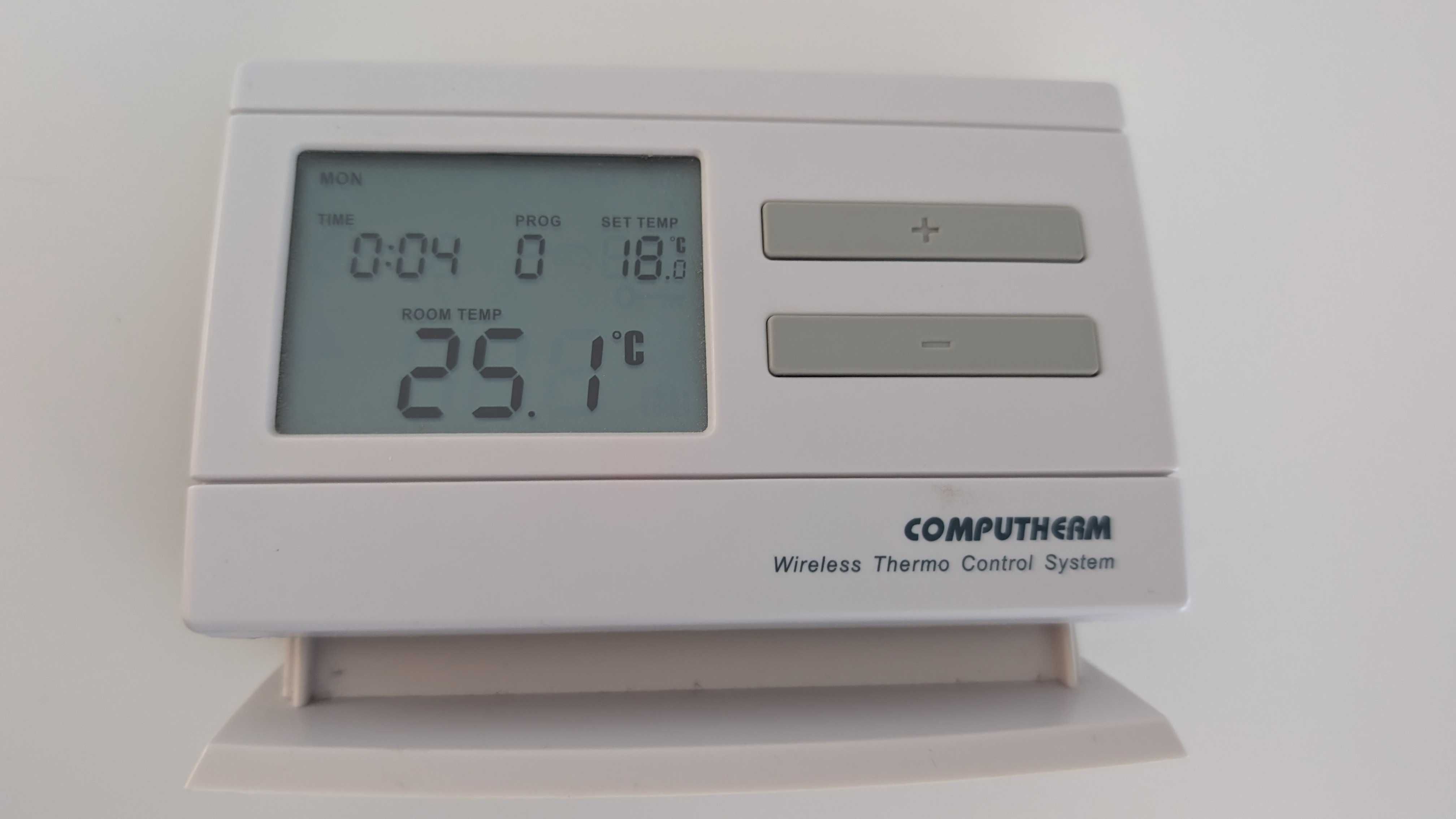 Termostatul inteligent fara fir Computherm Q7 RF