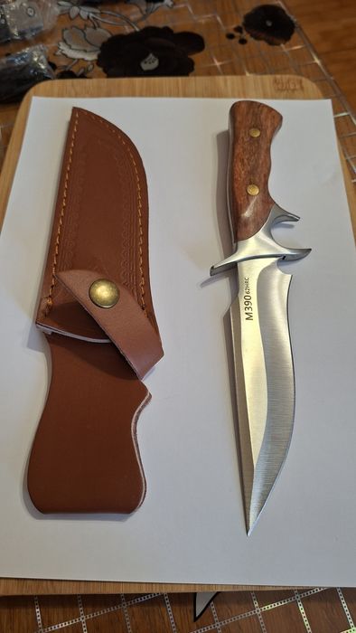 Cuțit vânătoare , camping , drumeție 25.5cm