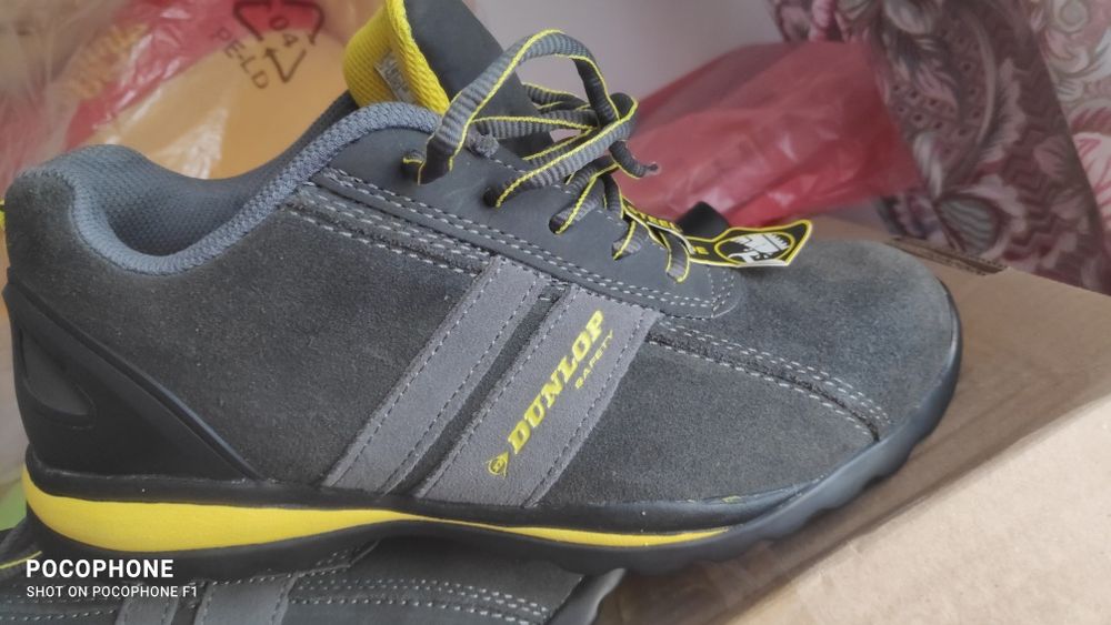 Încălțăminte de lucru