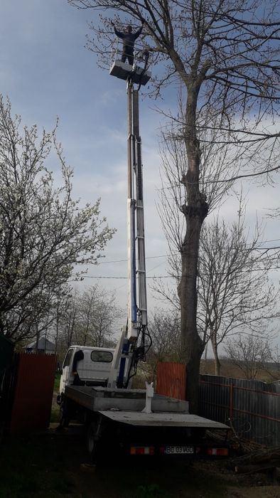 Vînd și  Închiriez  prb Nisan , si miniexcavator Yukai