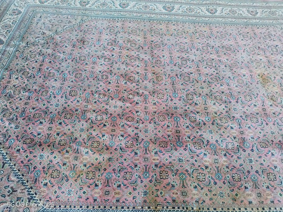 Ръчно тъкан килим топ цена