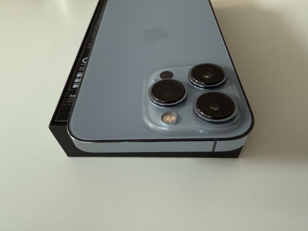 iPhone 13 Pro 128 GB Blue sierra