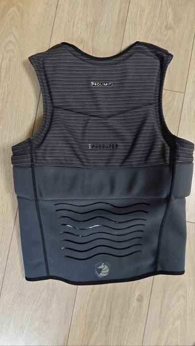 Жилетка за кайтсърф Prolimit Predator, размер L