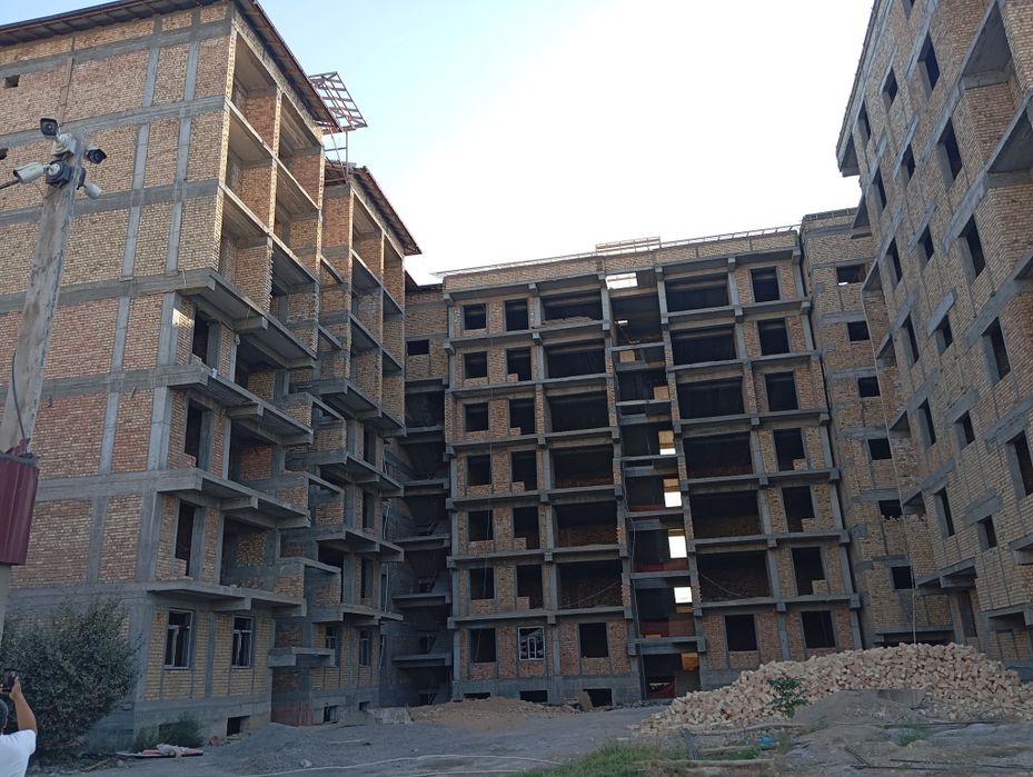 Квартира навстройка сотилади