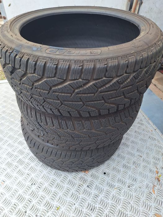 Anvelope Iarna Tigar 205/45 R17 88V DOT 2021
