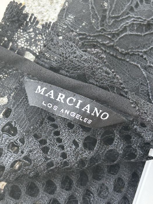 Червена вечерна рокля