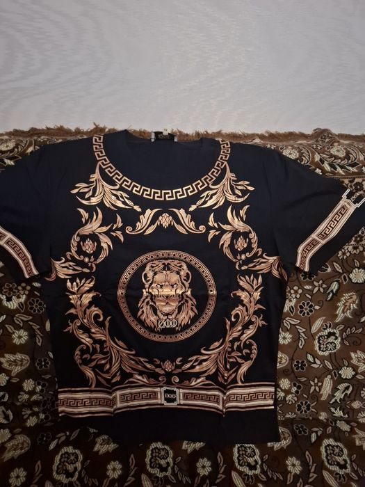 Продам футболку!!!