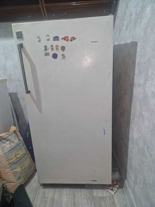 Холодильник - б/у