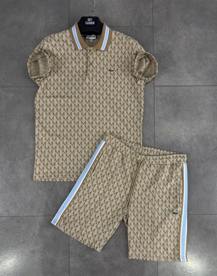 Мъжки екипи Lacoste 4 цвята,  2 модела/ с яка/без