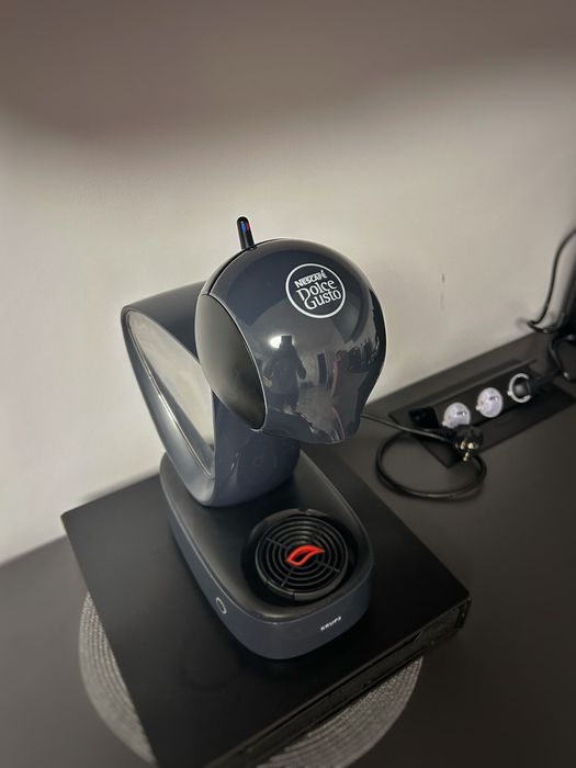 Aparat cafea capsule NESCAFÉ Dolce Gusto Krups – stare foarte bună
