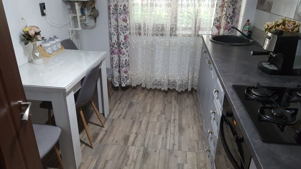 Apartament 2 camere la parter, zona stadionului