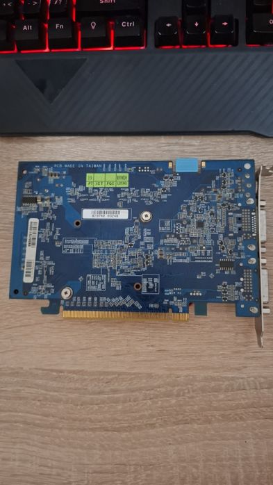 Placa video veche 9500 GT Overclocked