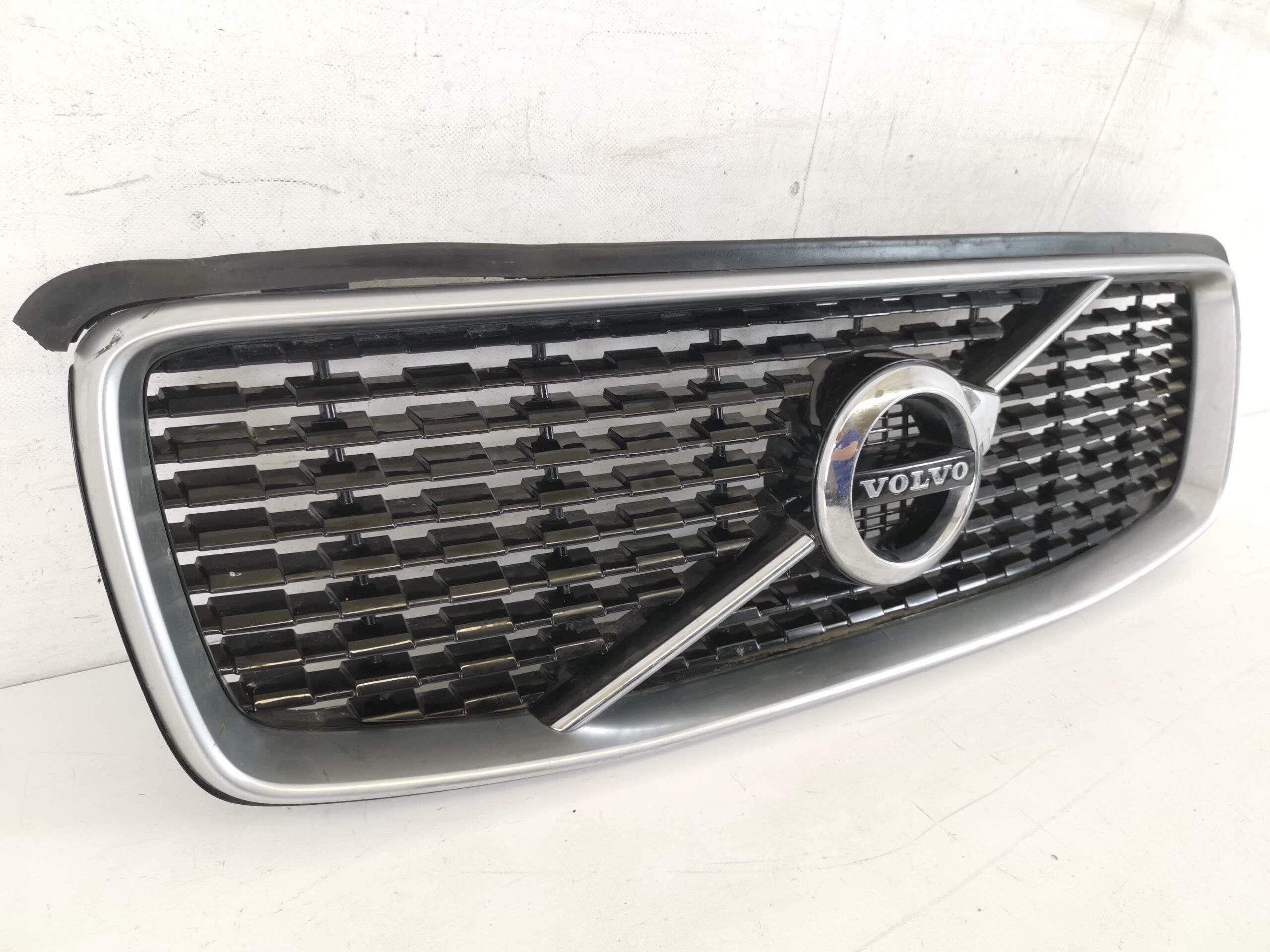 Волво ХЦ90 / Volvo XC90 [ - ] Оригинална радиаторна решетка