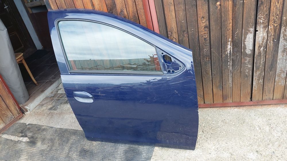 Usa Logan Sandero 2 dreapta fata Albastru jandarm  2013 2020