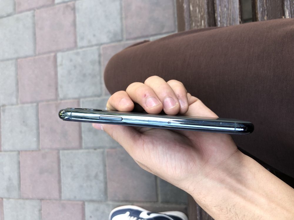 Iphone 11pro.