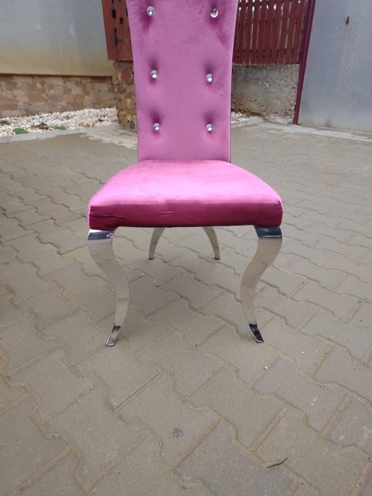 Masa de sticla cu 6 scaune moderne!