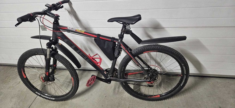 Bicicleta Cube, marime M cu roti pe 26 inch