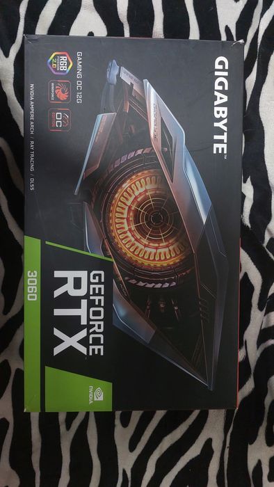 Продам rtx 3060 gigabyte 12gb GDDR6