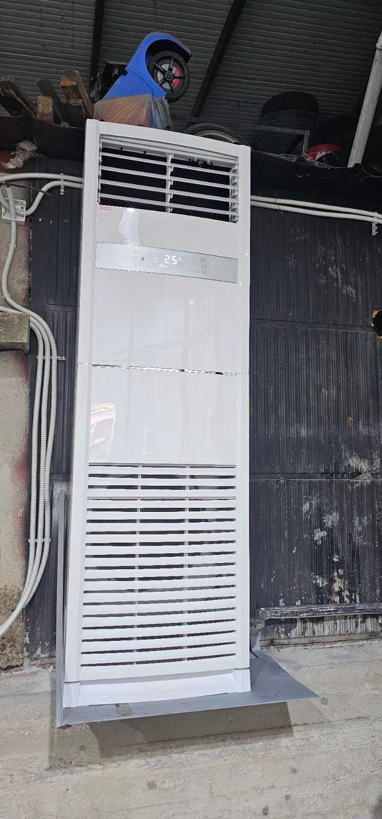Колонен климатик Conter Breeze 55000btu Midea Group Директен вносител