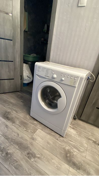 Продам стиралку автомат
