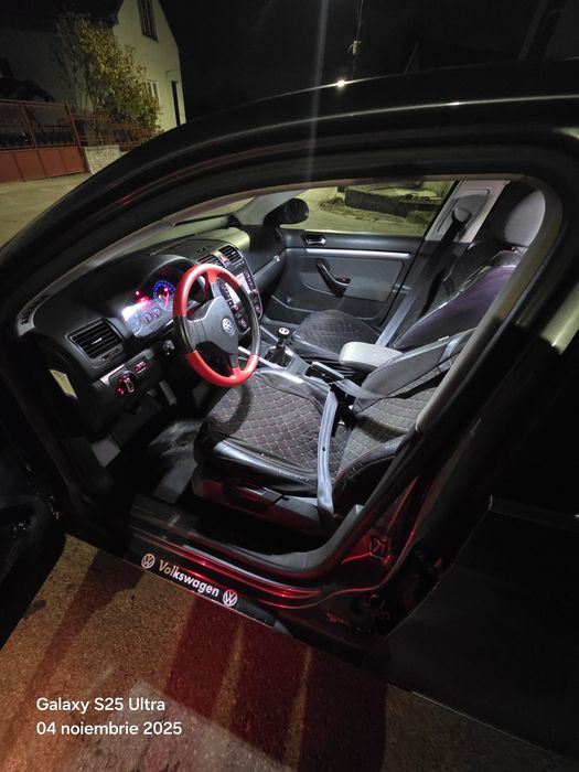 Se vinde Vw jetta
