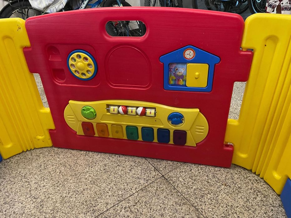 Детский манеж в идеальном состояний